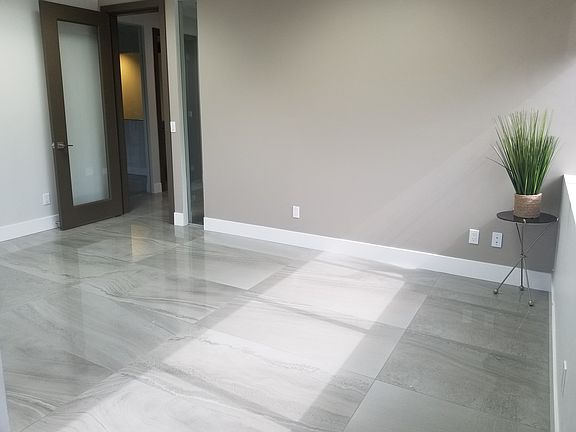 5th image of 2571 Mast Way