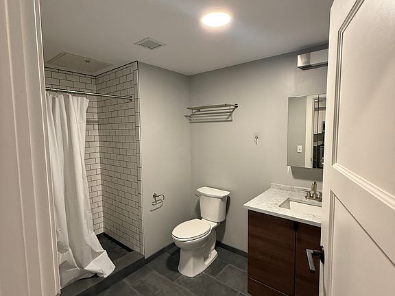 4th image of 26 Symphony Rd #505