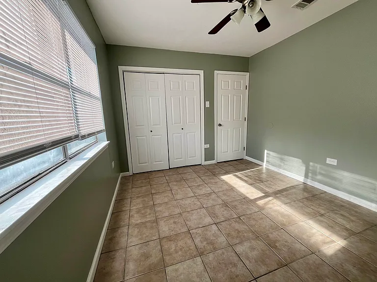 208 Monarch Dr #201A — Photo 8