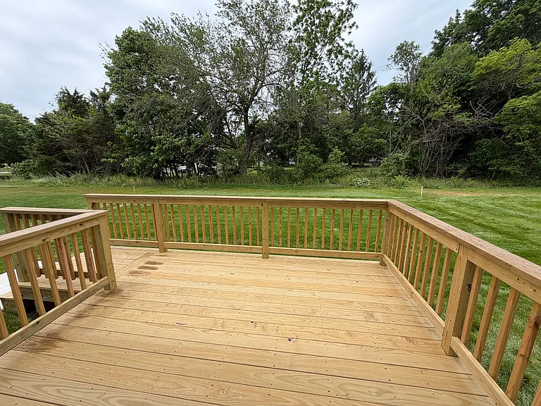 27 Butternut Dr — Photo 2