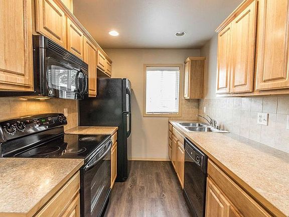 3rd image of 5486 Chicago Ave SW #5486