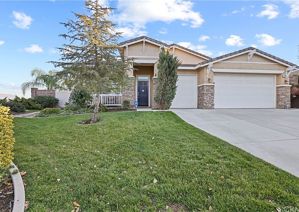 1st image of 31833 Oakwood Cir