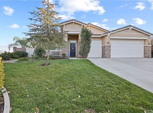 31833 Oakwood Cir, Yucaipa, CA 92399