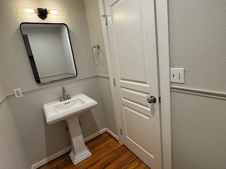 Powder room