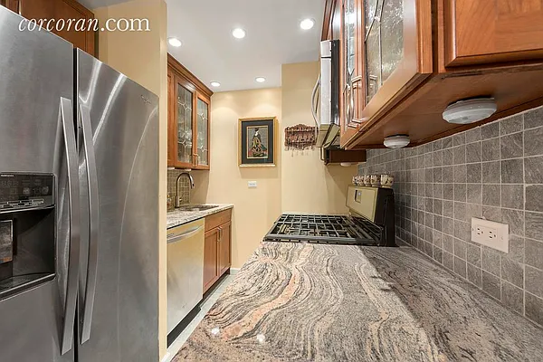 Rented by Corcoran | media 7