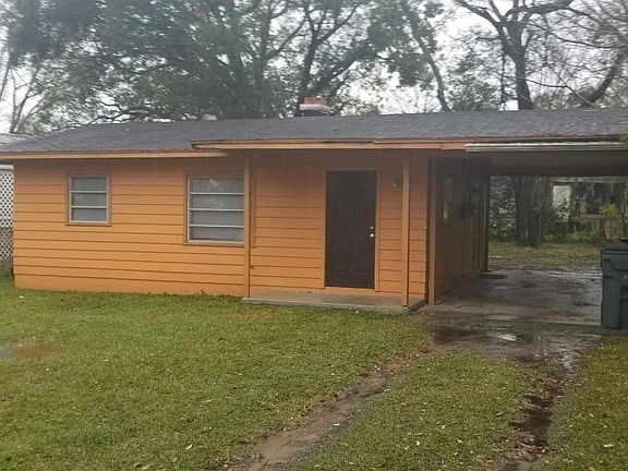 2nd image of 816 Munn Ave