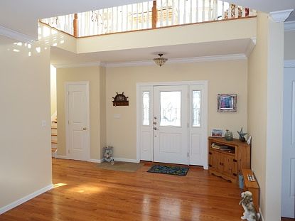 4th image of 30 Cove Ln