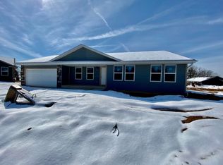 735 Northridge Ct, Belvidere, IL 61008