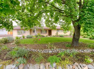 317 Lynnwood Ave, Medford, OR 97504