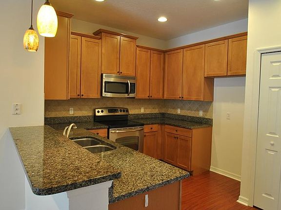 3rd image of 8035 Enchantment Dr #1103