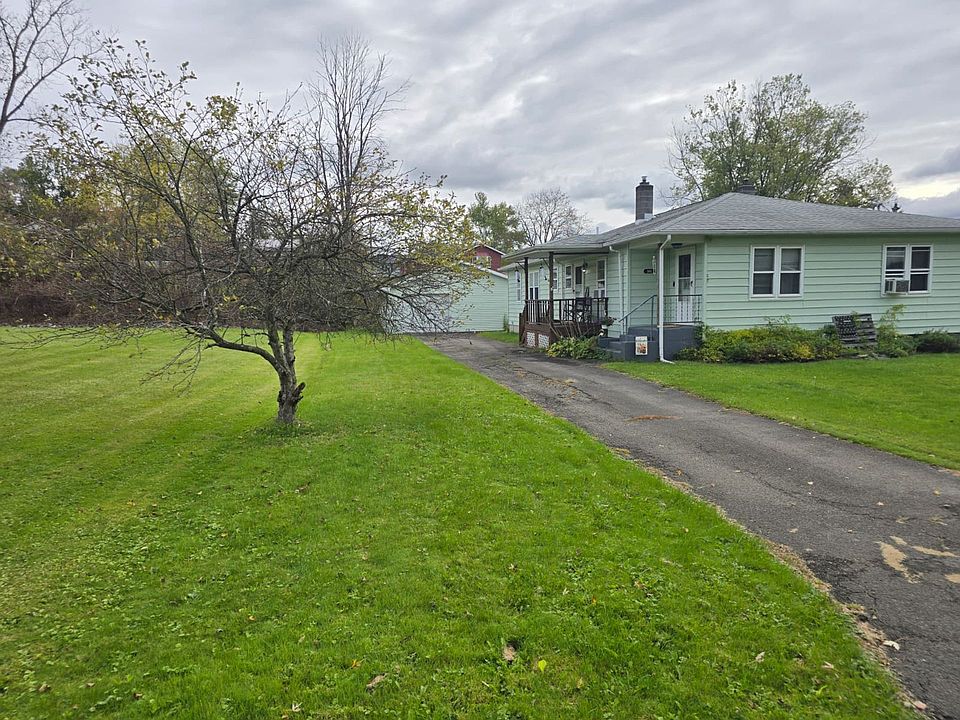 1st image of 38 Woodhill Ct