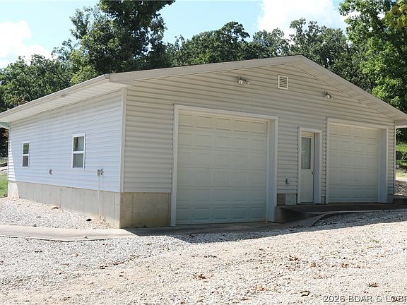2nd image of 32581 English Garden Dr
