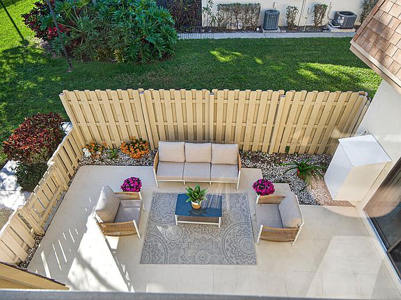 3rd image of 865 NW 29th Avenue #D
