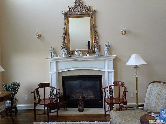 3rd image of 17 Tyler Dr