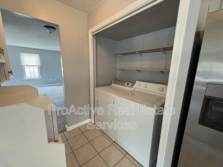 1501 Antler Cir — Photo 15