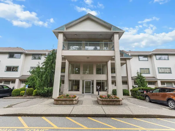 1755 Salton Rd #205, Abbotsford, BC V2S 7C5