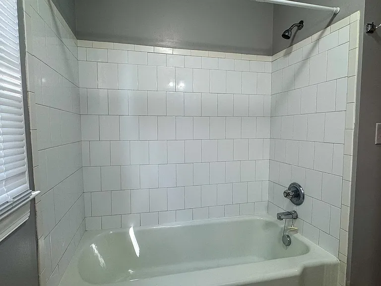 525 E Cawson St — Photo 12