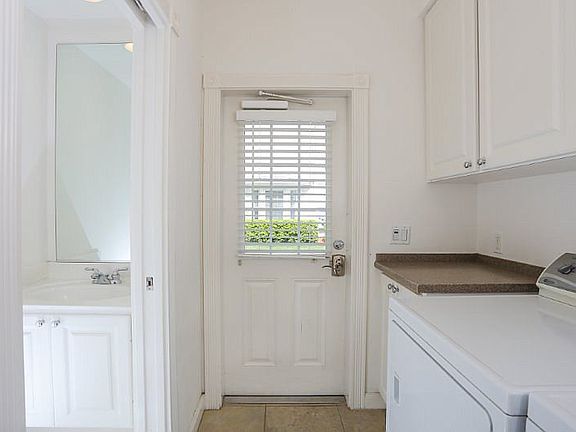 Laundry Room & 1/2 Bath