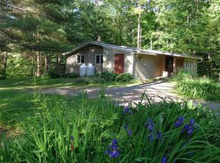 42 Baker Rd, Shandaken, NY 12464