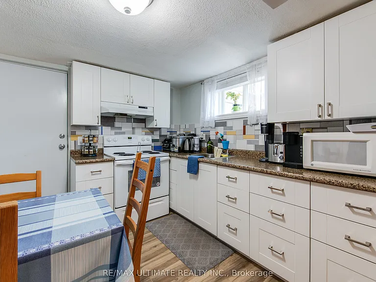 5 Burrard Rd #LOWER — Photo 5