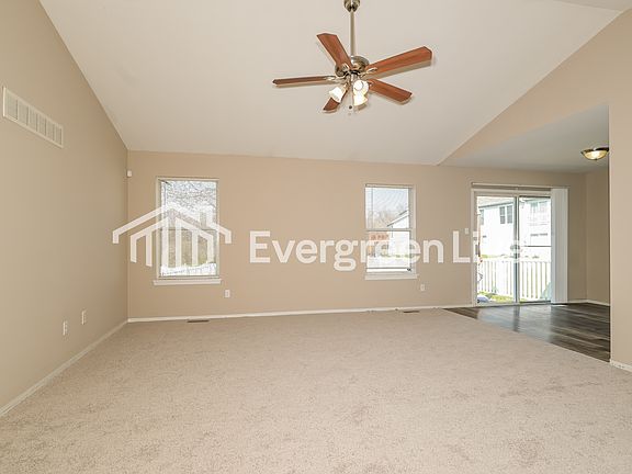 3rd image of 4615 Robbins Grove Dr