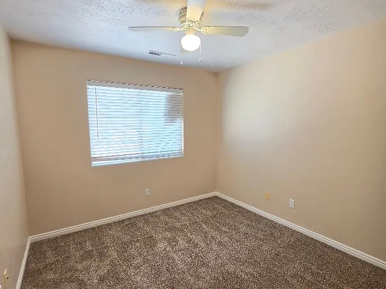 92 E Center St — Photo 11