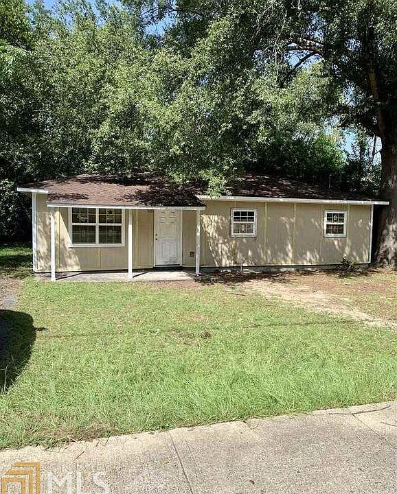 1st image of 825 S Crestwood Ter