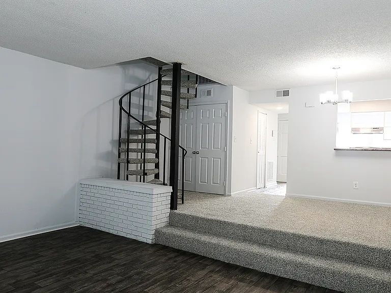 Townhouse Living and Dining