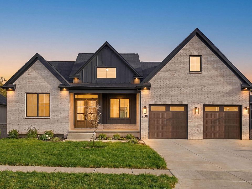 1st image of 738 Azalea Ln