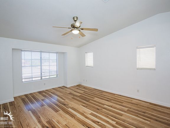 5th image of 9579 Belle Reserve St