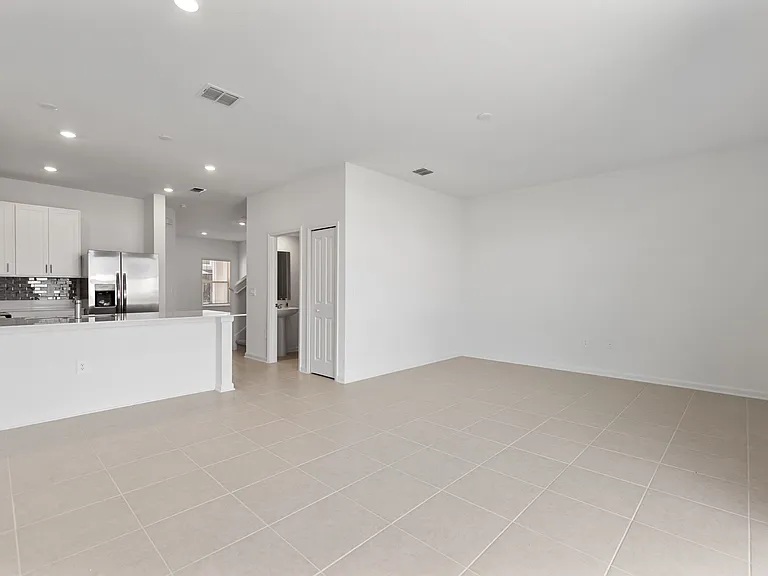 2955 Savoir Ave — Photo 11