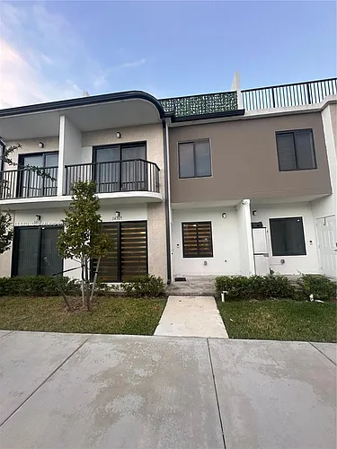 14569 SW 261st Ter Photo 1