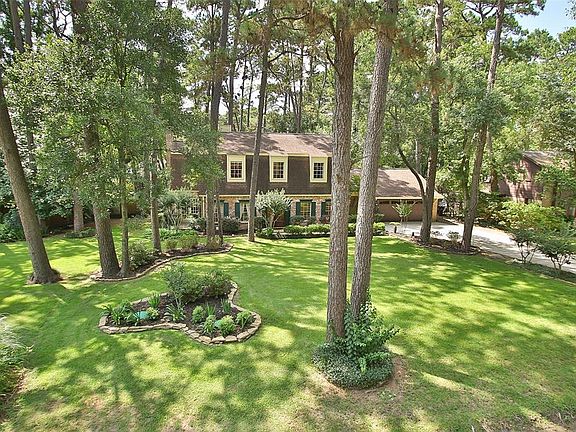 Professional landscaping and accent gardens.