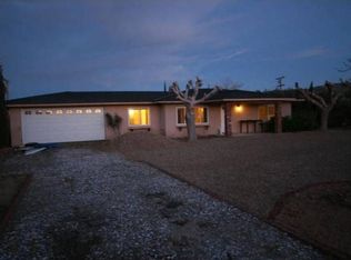 7523 Barberry Ave, Yucca Valley, CA 92284