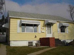 901 9th Ave NE, Minot, ND 58703