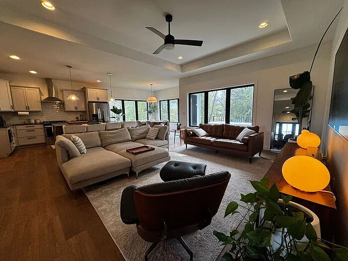 4 bed, 3.0 bath, $3,500 — Photo 4