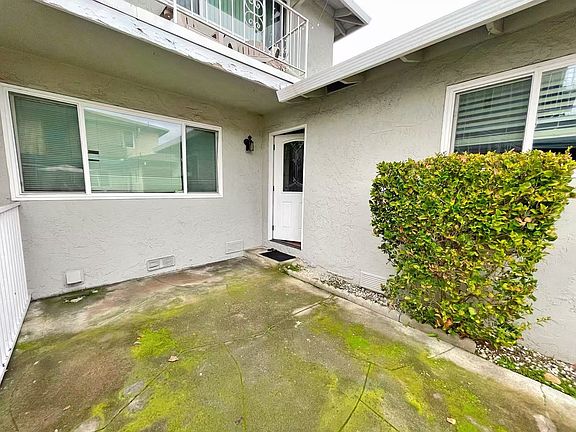 2nd image of 236 Echo Ave APT 1