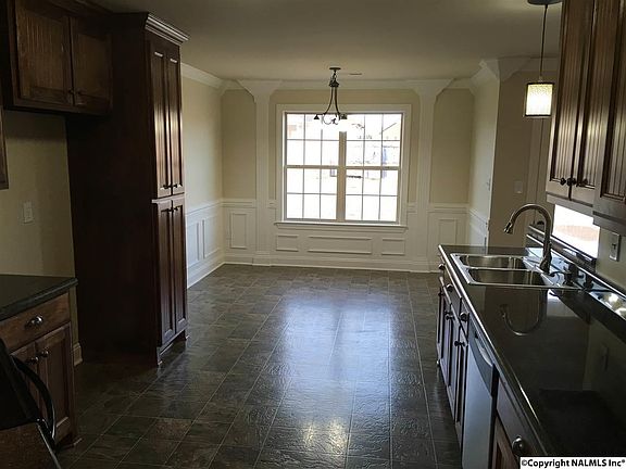 5th image of 125 Lexi Ln