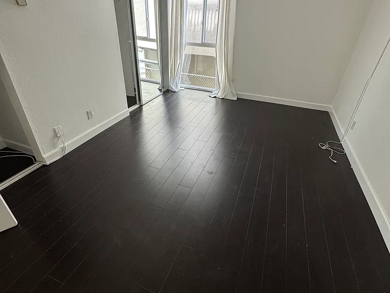 1885 Veteran Ave #103 — Photo 12