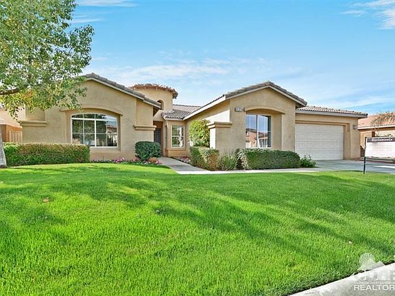 2nd image of 81377 Avenida Esmeralda