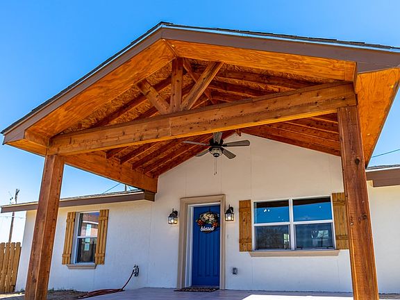 3rd image of 1283 Yvonne Cir