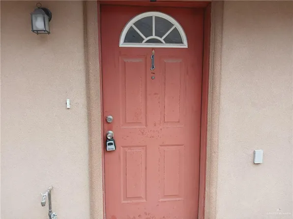 2101 Bahamas Dr, Edinburg, TX 78541