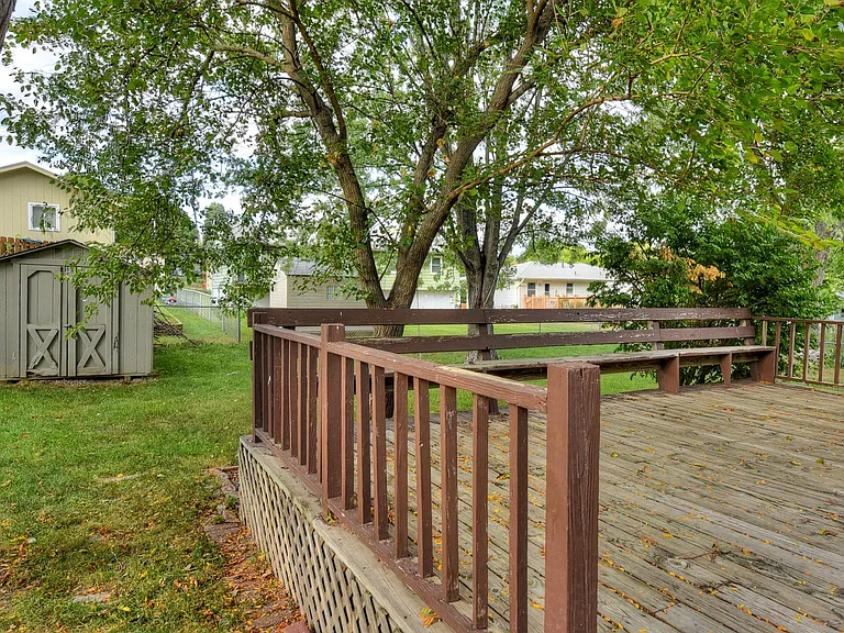 9630 Taylor St — Photo 39