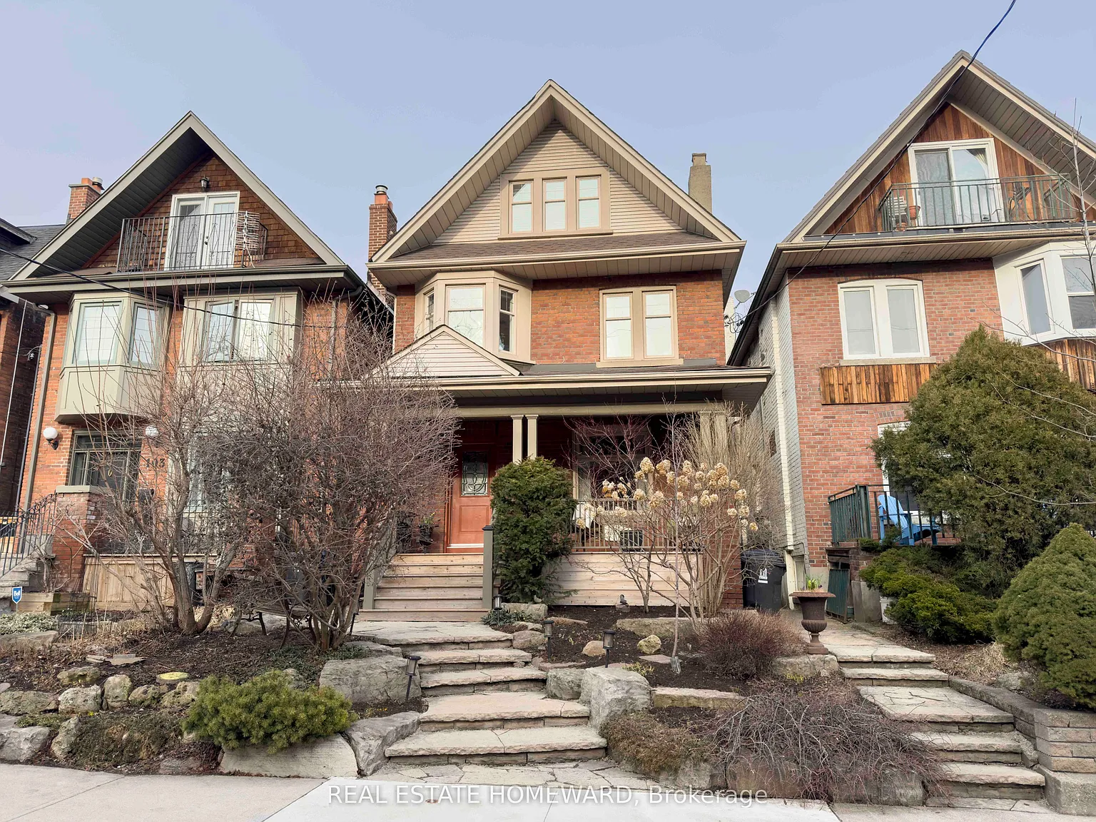 101 Bertmount Ave photo 1