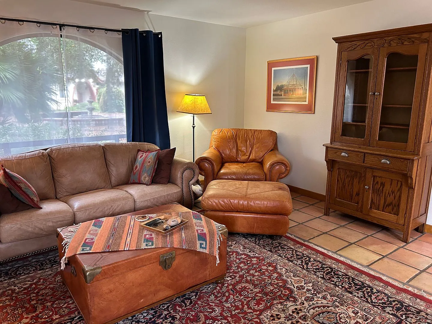 Short-Term Fully Furnished Rental Available Now! — Photo 3