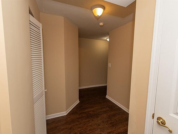 3rd image of 3004 Ashley Oaks Dr