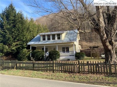 1324 Old US Hwy 421, Sugar Grove, NC, 28679