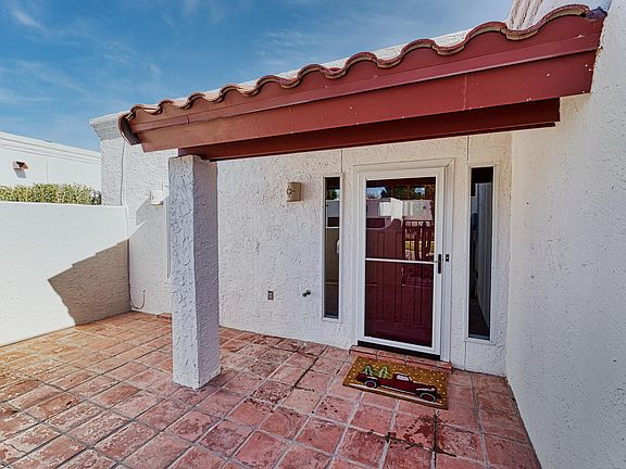 5th image of 230 Casas Bellas Ln