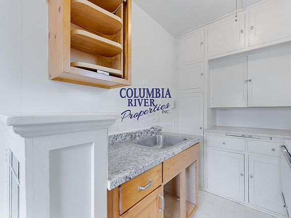 2nd image of 305 N Pacific Ave APT 106