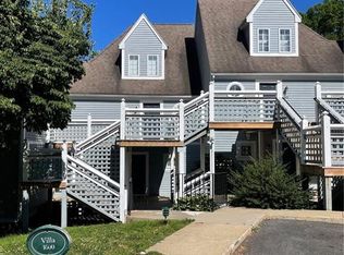 1612 Old Pond Ln UNIT 1612, Norwich, CT 06360